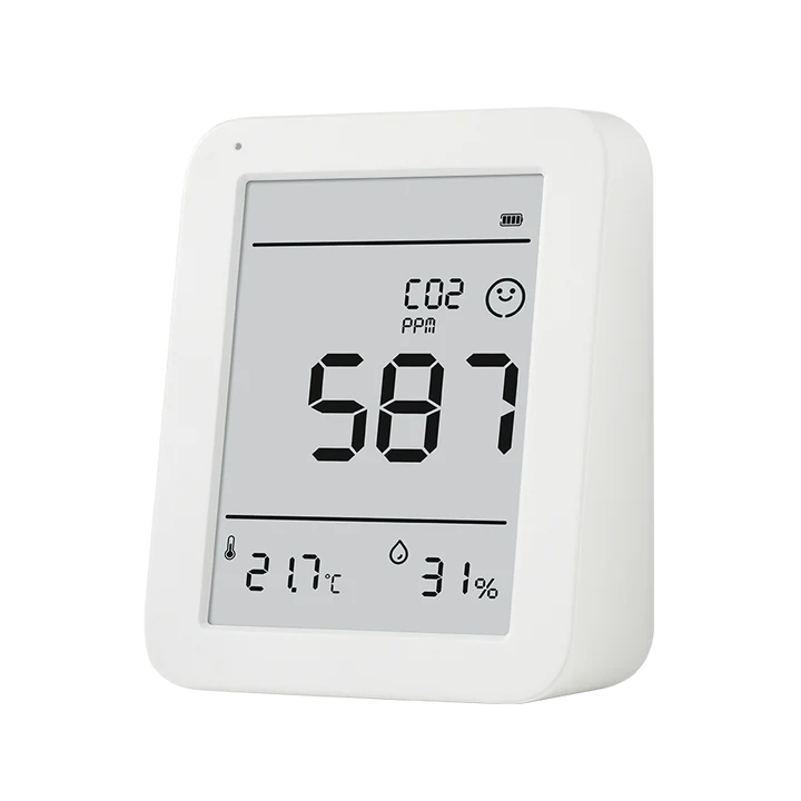 Mesure de la qualité de l'air - Le moniteur affiche la concentration de CO2, température, humidité, date et heure - Plage de mesure de CO2 400~5000 ppm - Capteur de CO2 NDIR sans entretien - Avertissement sonore et lumineux lorsque la concentration de CO2 dépasse les limites